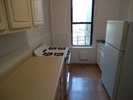 Rented by Christie Property Group | media 17