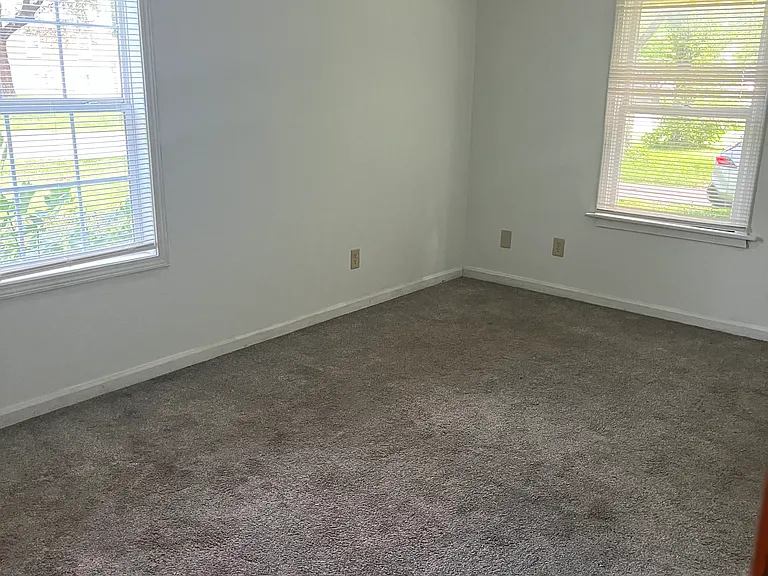 8108 Spring Valley Rd — Photo 12