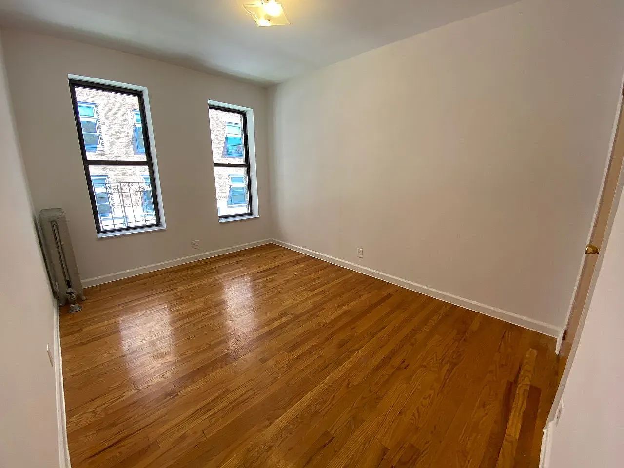 352 West 15th Street — Photo 3