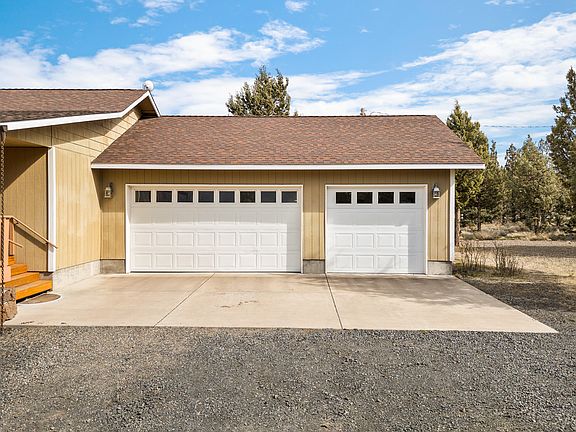 3rd image of 4681 SE Adobe Rd