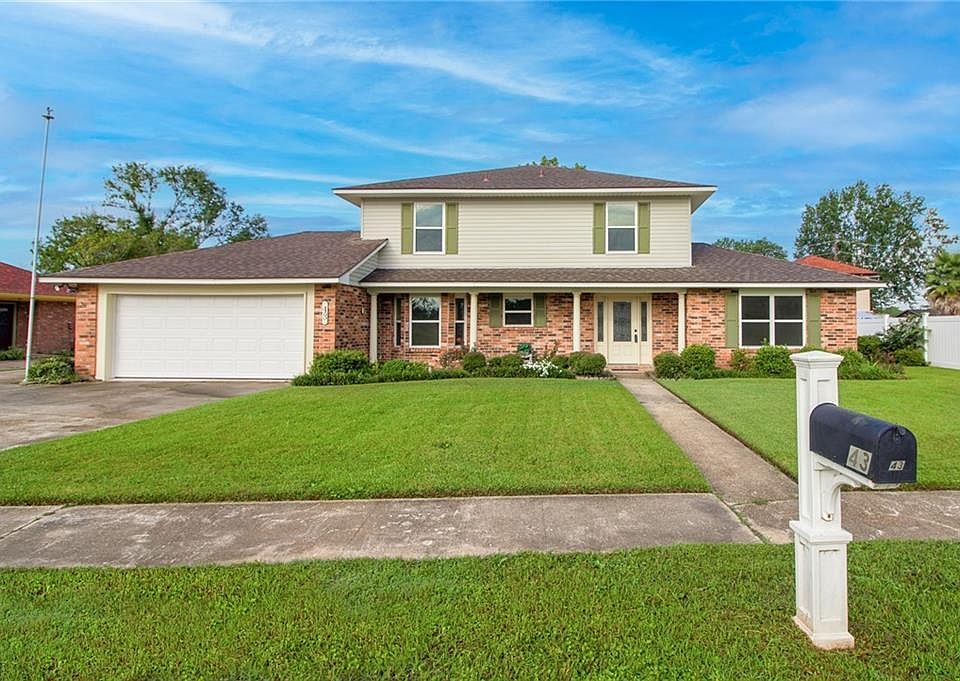 1st image of 43 Country Club Dr