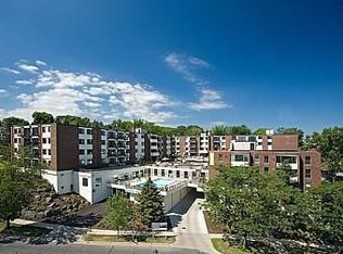 50 Groveland Ter UNIT 309, Minneapolis, MN 55403