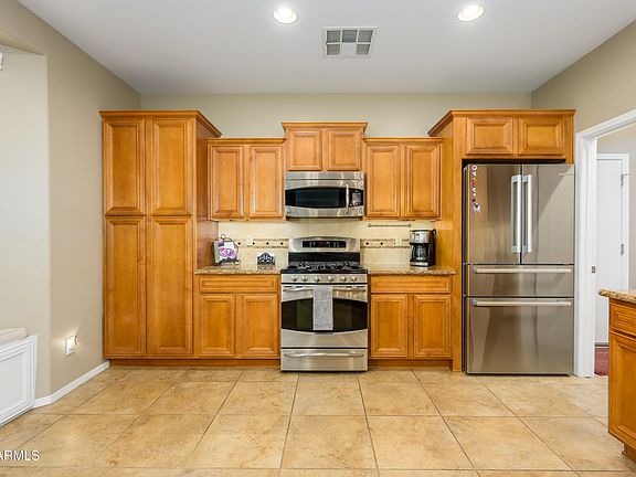 5th image of 13040 W HUMMINGBIRD Terrace