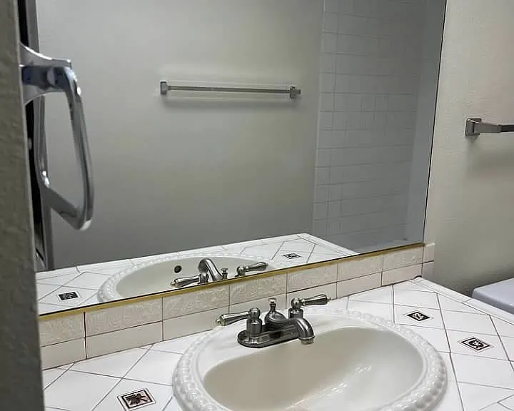 600 Woodmount Dr — Photo 37