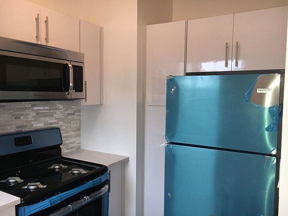 3rd image of 4535 46th St APT 2G