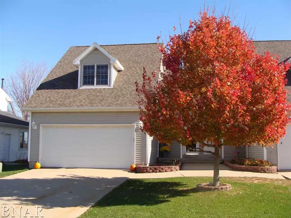 1302 Beacon Hill Ct, Normal, IL 61761