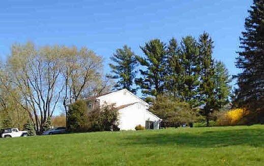 2nd image of 60 Panorama Dr