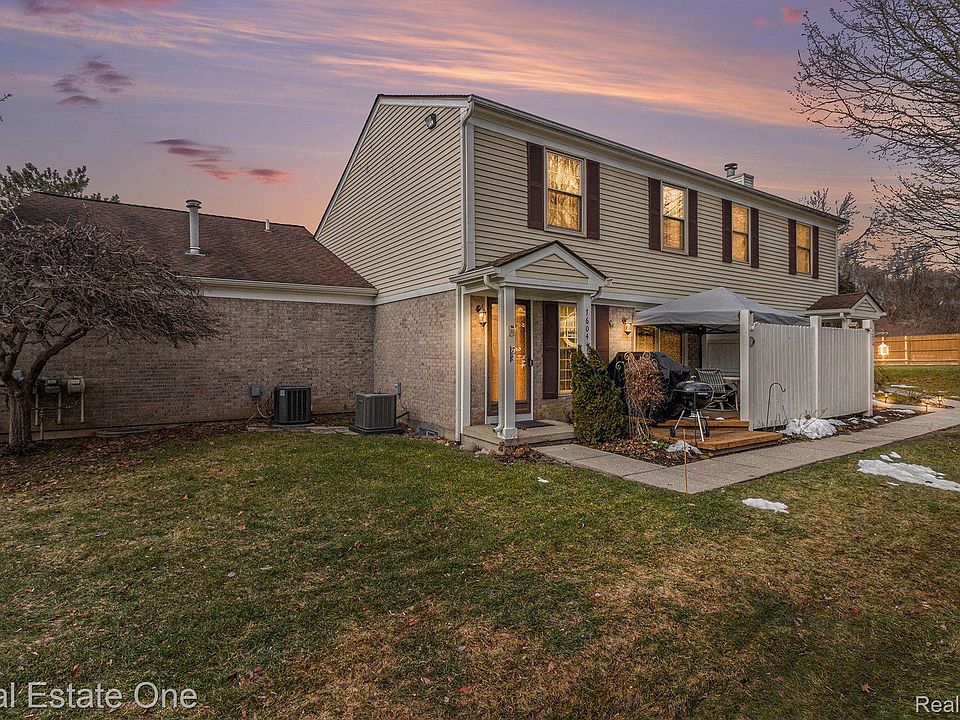 1st image of 7604 Woodview Dr #26
