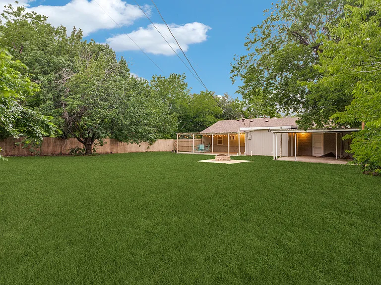 4129 Winfield Ave — Photo 11