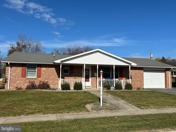 607 Bowman St, Millersburg, PA 17061