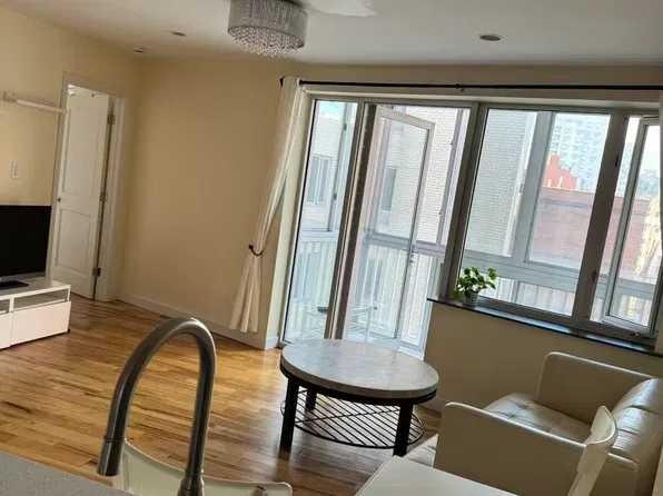 132-03 Sanford Ave #5-A, Flushing, NY 11355