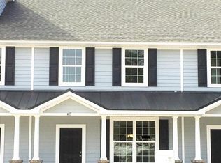 413 Hemingway Cir, Summerville, SC 29483