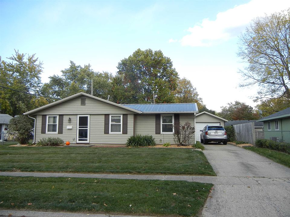 1st image of 2905 Algonquin Dr