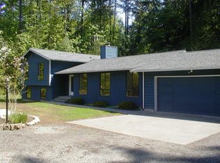 14100 Madison Ave NE, Bainbridge Island, WA 98110