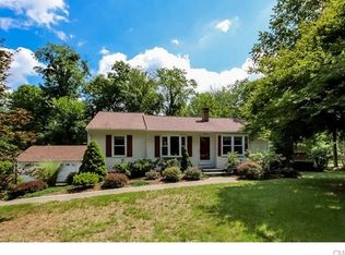 7 Ridge Rd, Bethel, CT 06801