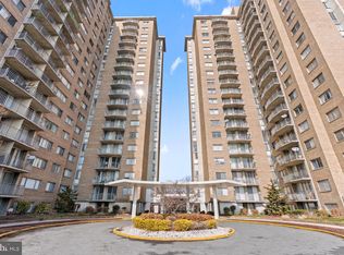 1836 Metzerott Rd APT 715, Hyattsville, MD 20783