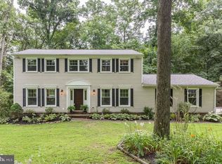 531 Eikon Ln, Westminster, MD 21157