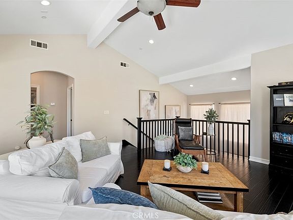 2nd image of 1905 Rockefeller Ln Unit A