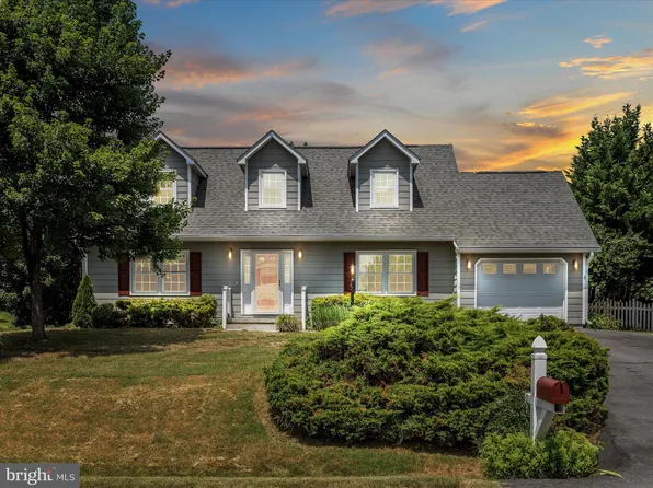 108 Meadowbrooke Pl, Winchester, VA 22602