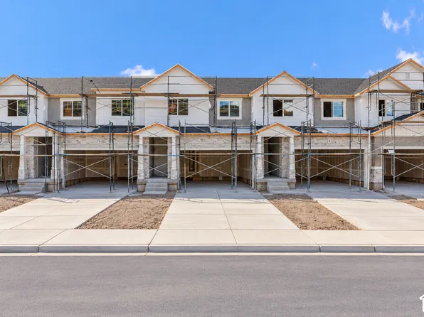 5216 S Plum Ln #762, Mapleton, UT 84664
