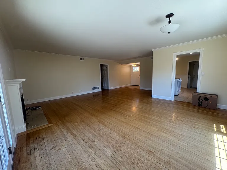 3491 Irlanda Way — Photo 5