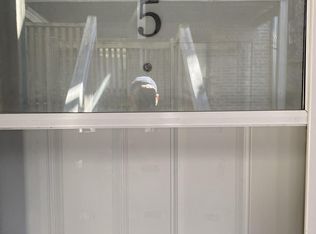 1114 W Taylor St APT 5, Chicago, IL 60607