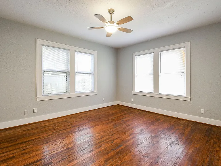 3015 Isabella St — Photo 25