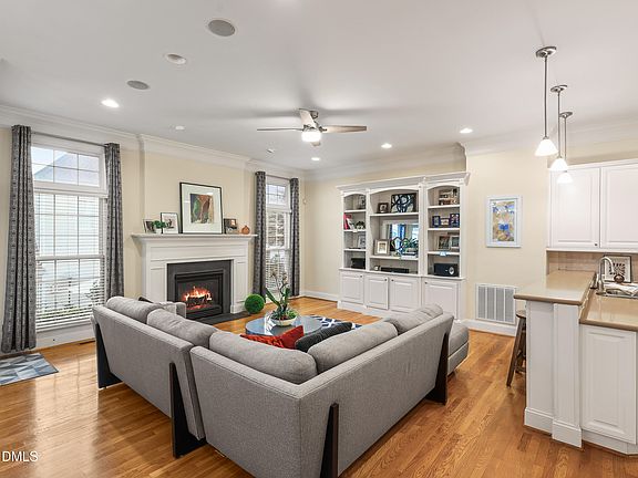 3rd image of 3925 Bentley Brook Dr