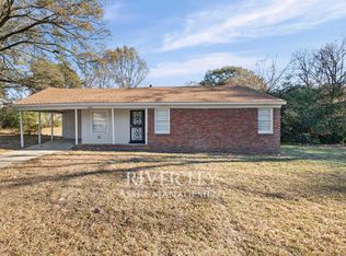 4056 Grantham Rd, Memphis, TN 38109