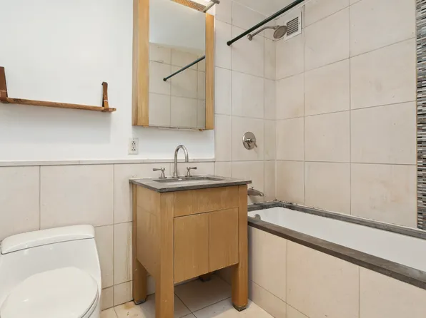 350 West 42nd Street image 6 of 7