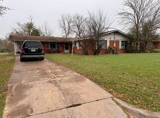 129 Palm Dr, Marlin, TX 76661