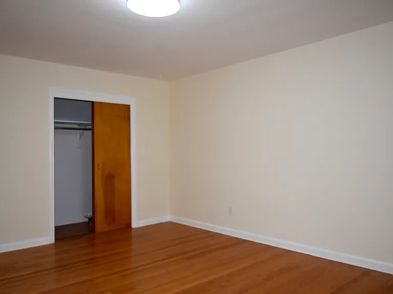 356 Slocum Way — Photo 10