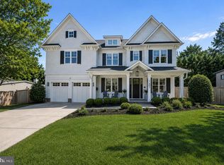 7607 Hemlock St, Bethesda, MD 20817