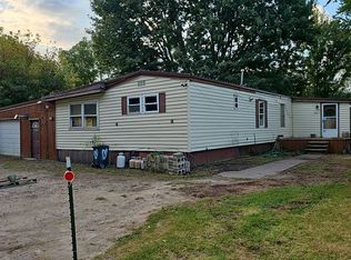 4067 Shelby Basin Rd, Medina, NY 14103