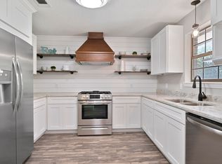 1411 Red Oak Dr, Crestview, FL 32539