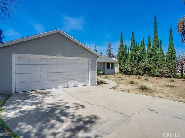 8937 Haskell Ave, North Hills, CA 91343