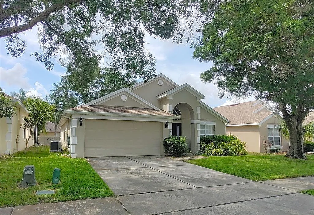 Building Photo - 2741 Bellewater Pl