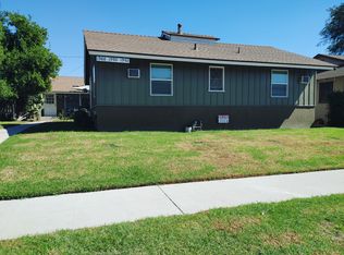 1990 N Ontario St, Burbank, CA 91505