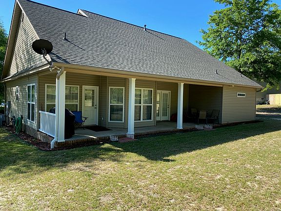 3rd image of 142 Gentle Breeze Ct