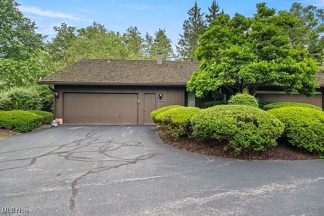 1st image of 428-48 Heather Ln
