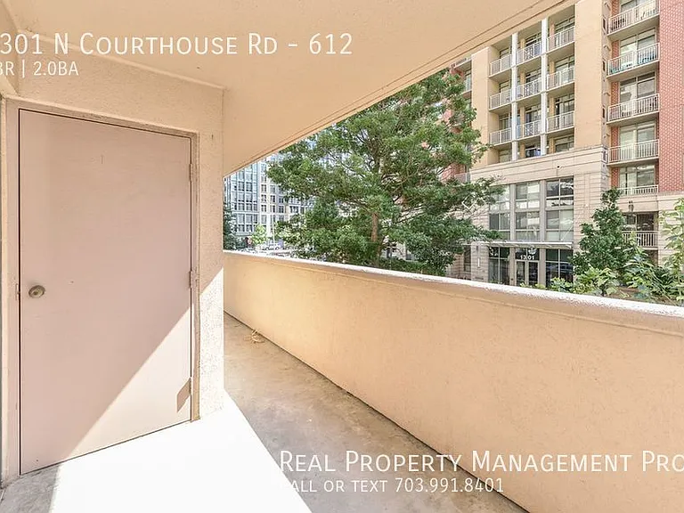 1301 N Courthouse Rd #612 — Photo 20