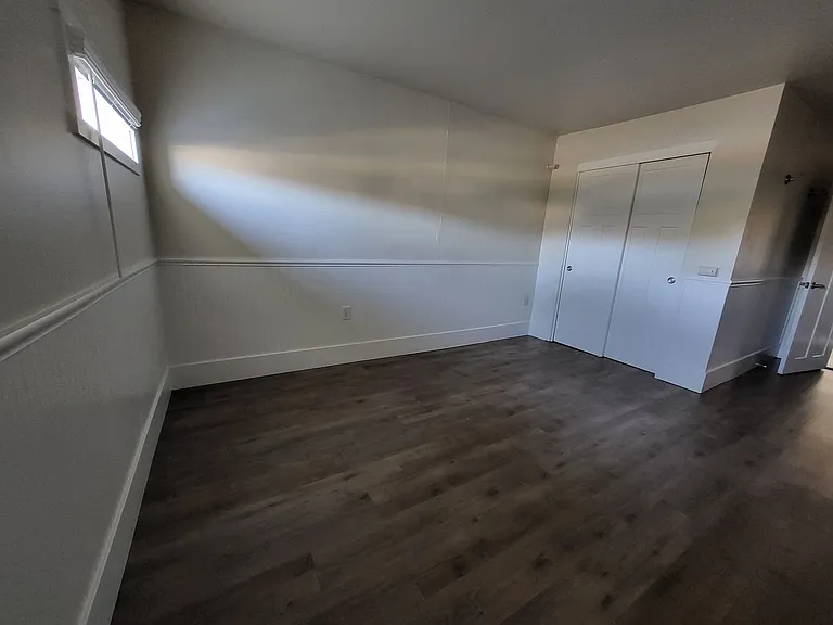 300 Utah St — Photo 11