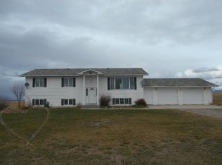 3 Broadwater Rd, Townsend, MT 59644