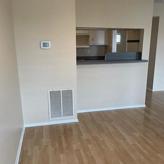 6402 Del Monte Dr #71 — Photo 4