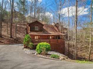 694 Eagles Boulevard Way OFC WAY, Pigeon Forge, TN 37863