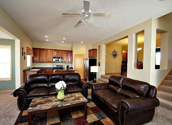 3rd image of 5012 Garland Ln N