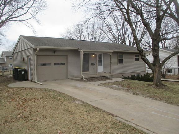 Private Drive and garage