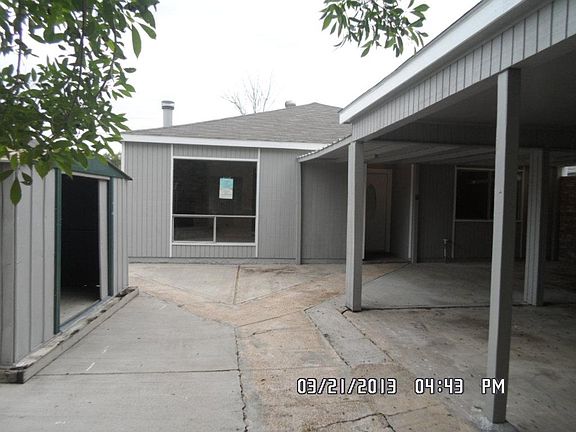 2nd image of 16042 Glen Mar Dr