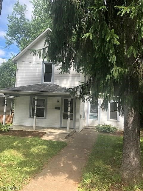 1st image of 343 Bardon St