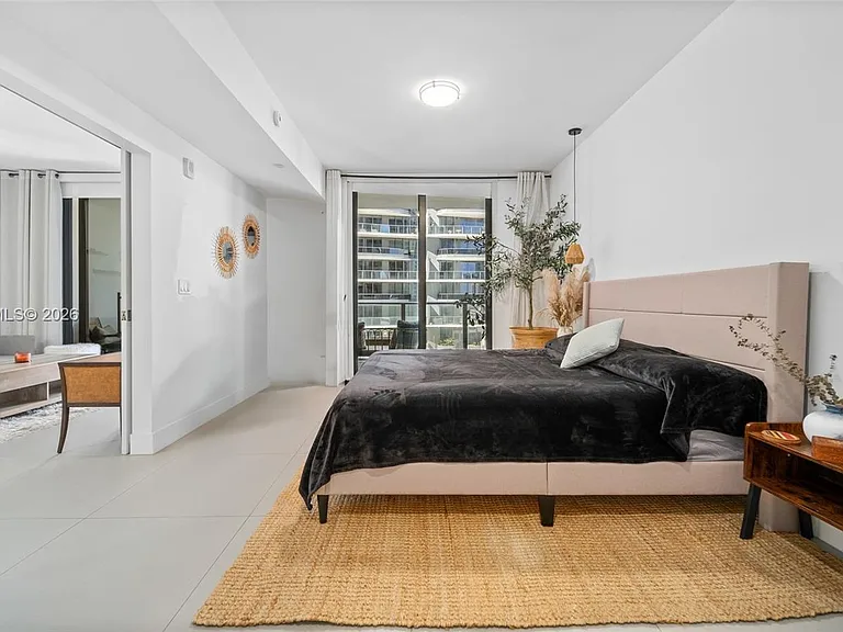 1010 Brickell Ave #2008 — Photo 12